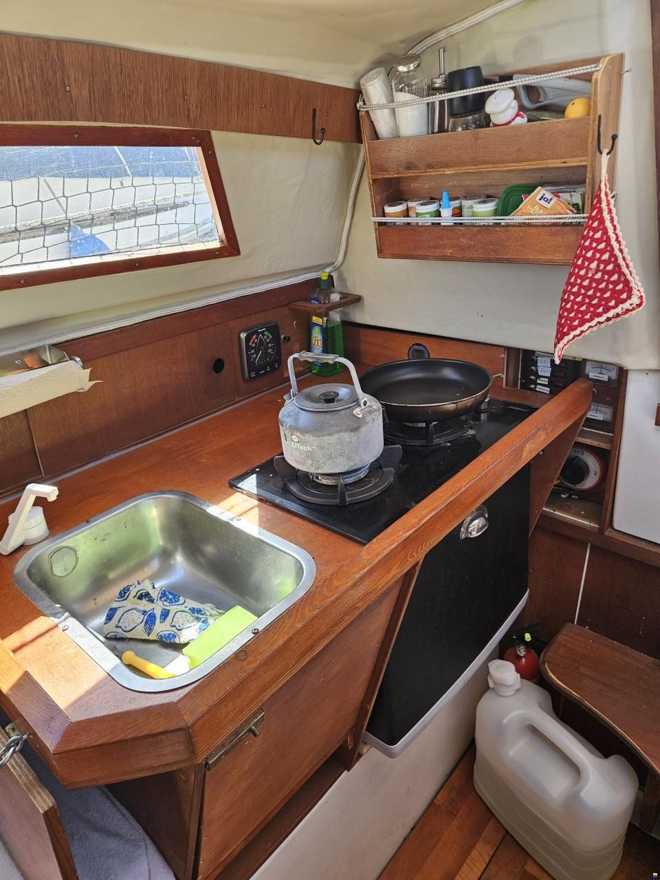 Neptun 27 KS