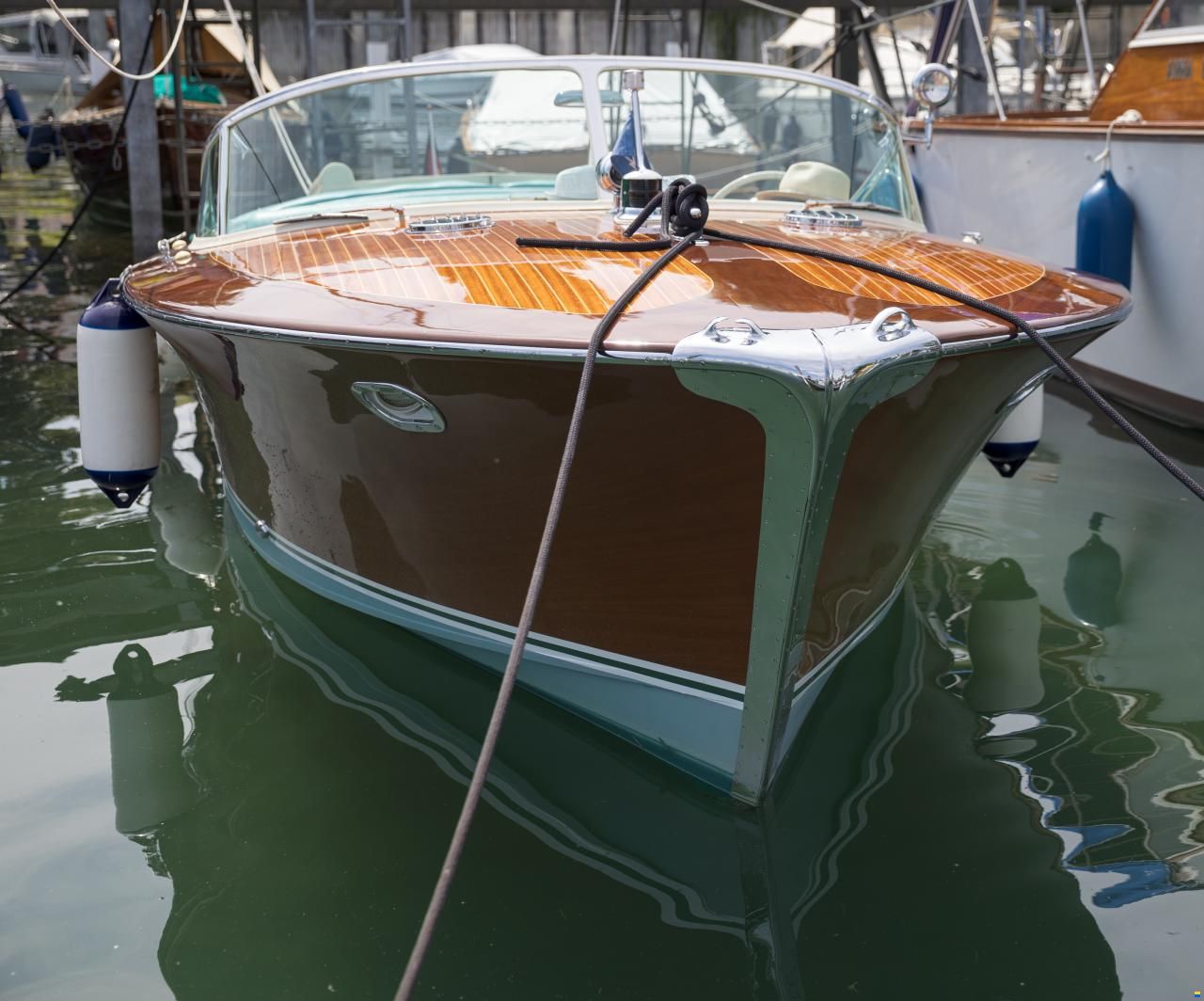 Riva Tritone