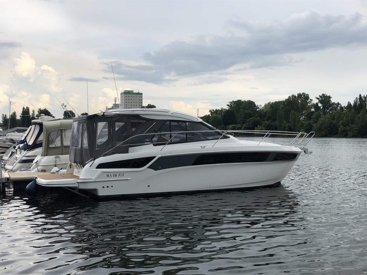Bavaria S36 HT-Vollausstattung-78 Std.