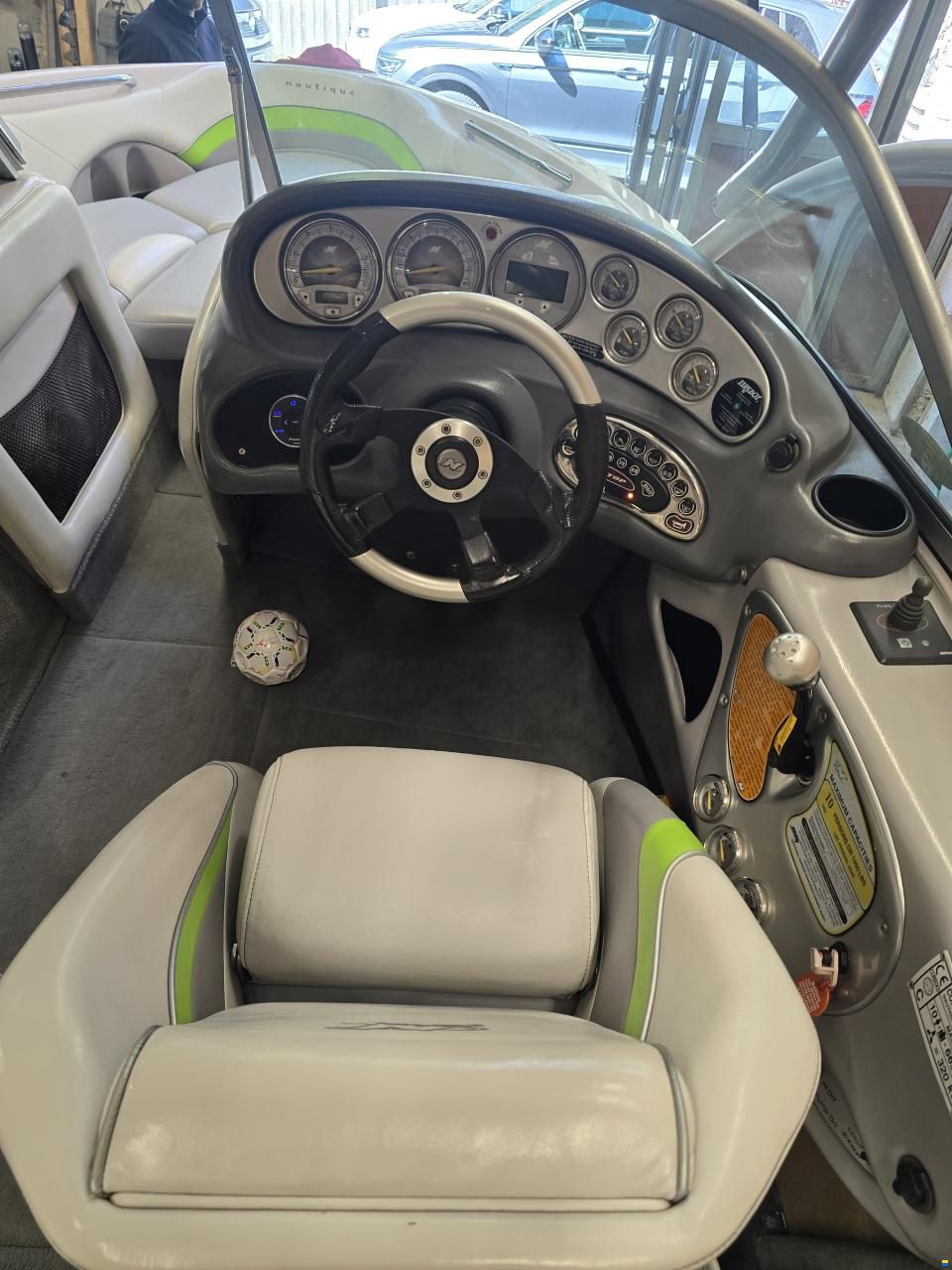 Correct Craft Super Air Nautique 210 TE