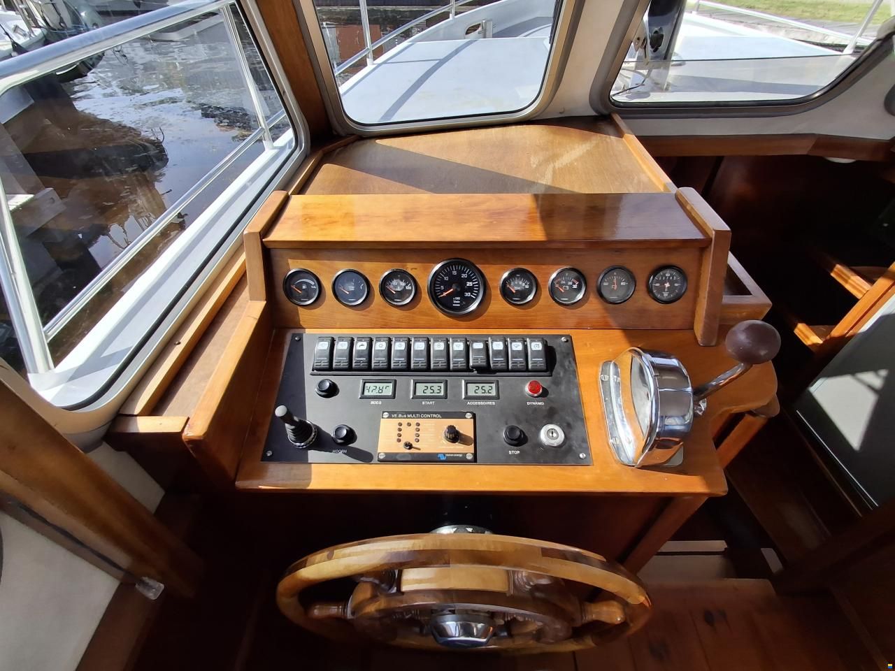 Barkas 900