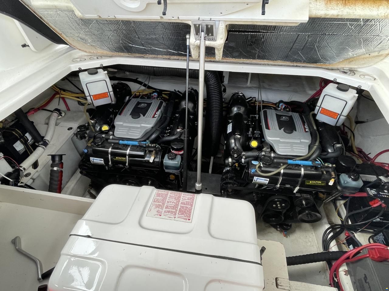 Bayliner 335 Cruiser