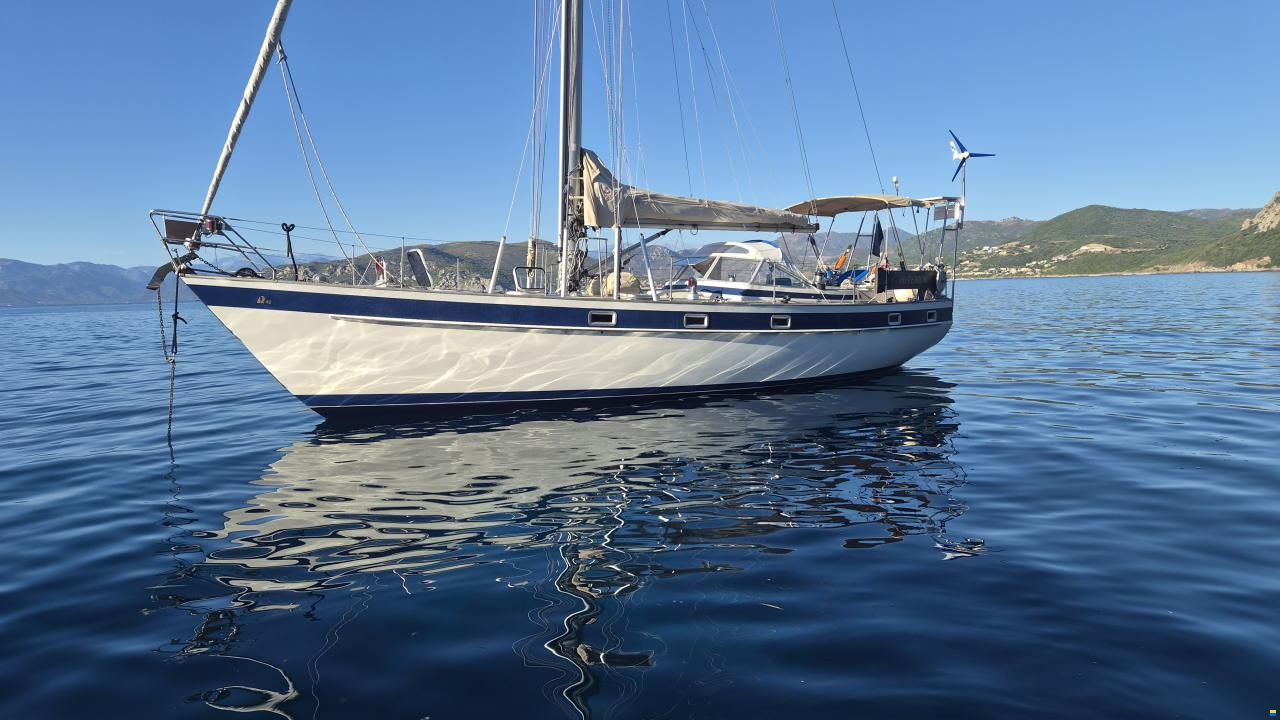 Hallberg-Rassy HR 42 E