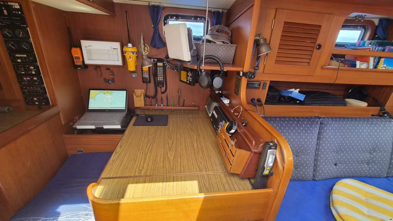 Hallberg-Rassy HR 42 E
