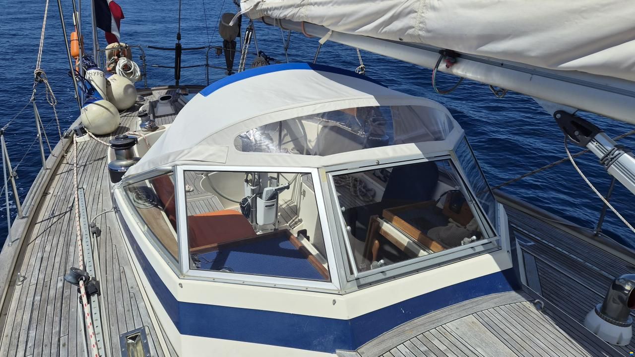 Hallberg-Rassy HR 42 E