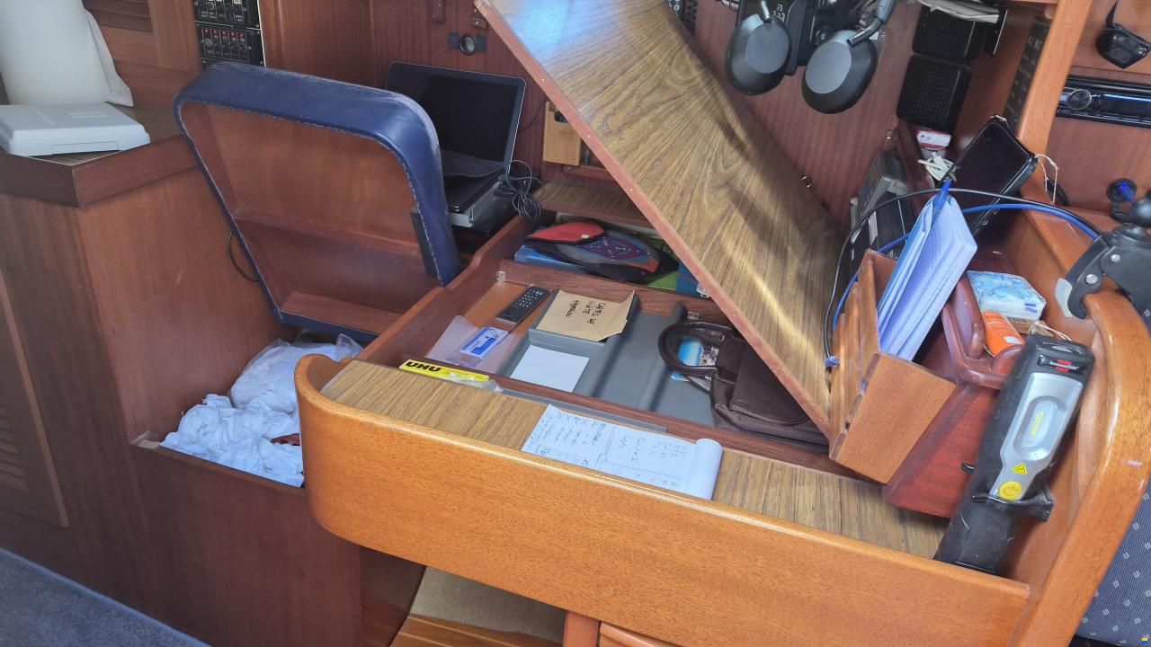 Hallberg-Rassy HR 42 E