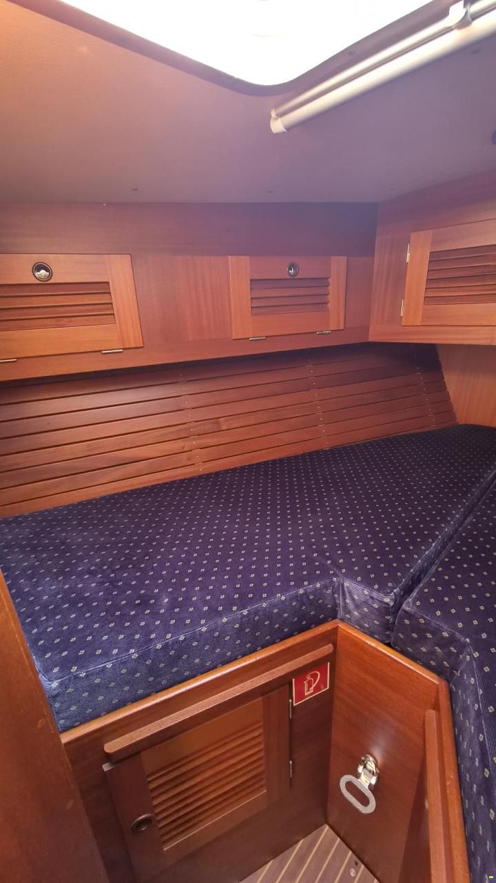 Hallberg-Rassy HR 42 E