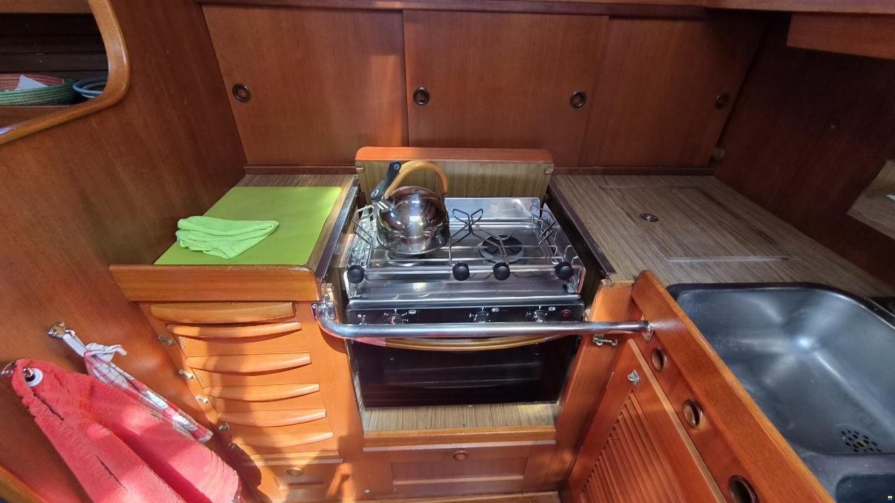 Hallberg-Rassy HR 42 E