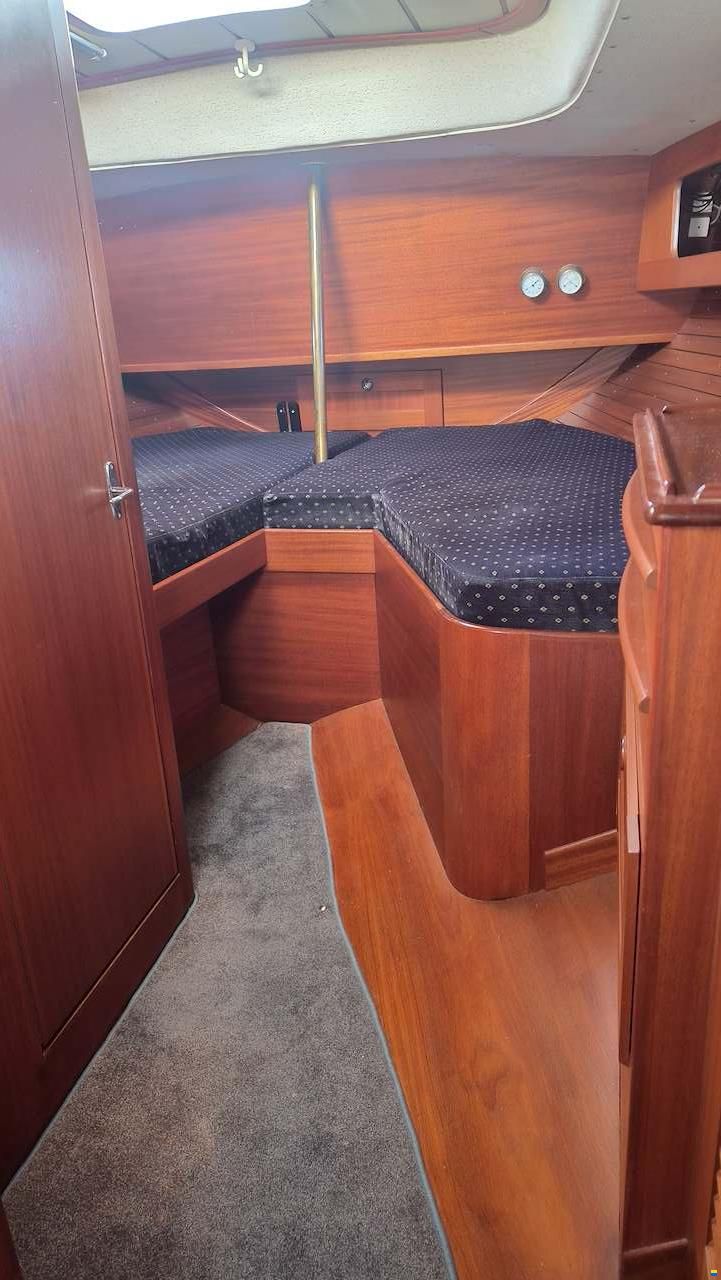 Hallberg-Rassy HR 42 E