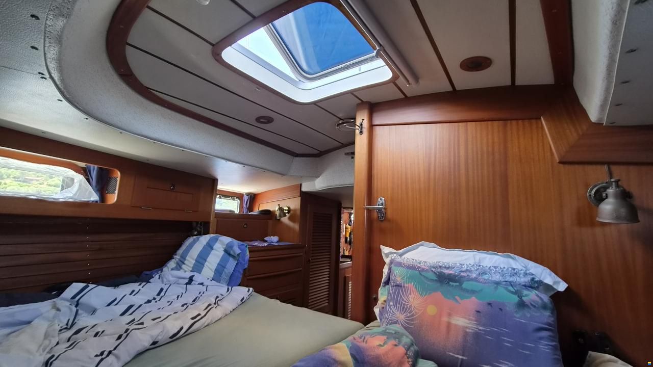 Hallberg-Rassy HR 42 E