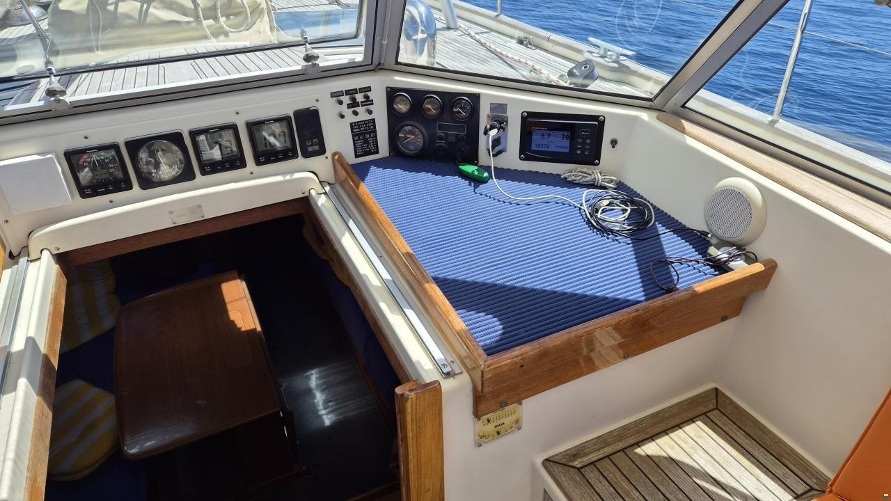 Hallberg-Rassy HR 42 E