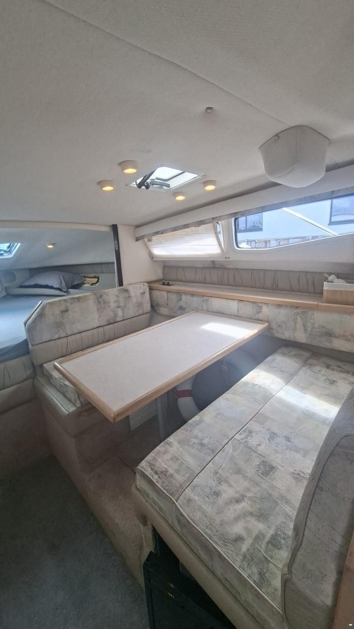 Bayliner 2855 MIT 7,4L MPI, BUGSTR. U.V.M