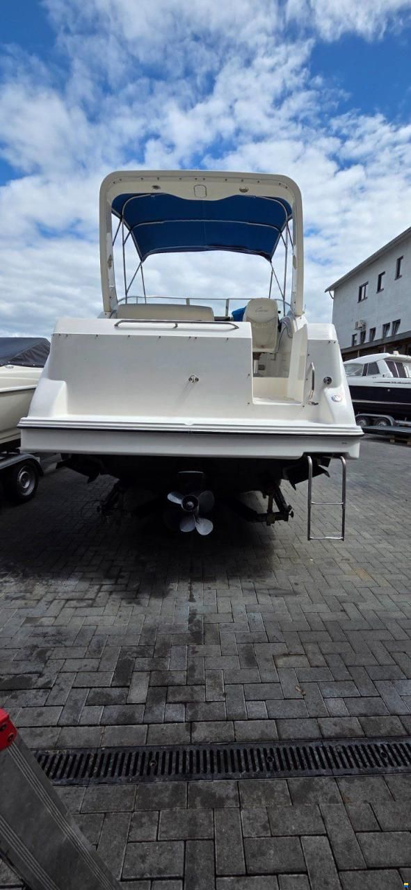 Bayliner 2855 MIT 7,4L MPI, BUGSTR. U.V.M
