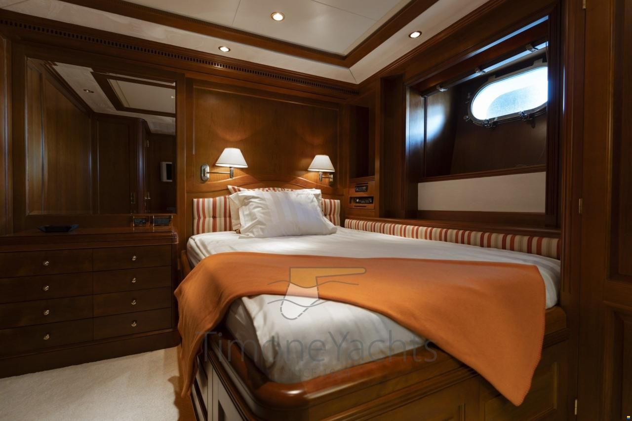 Benetti 100 Tradition
