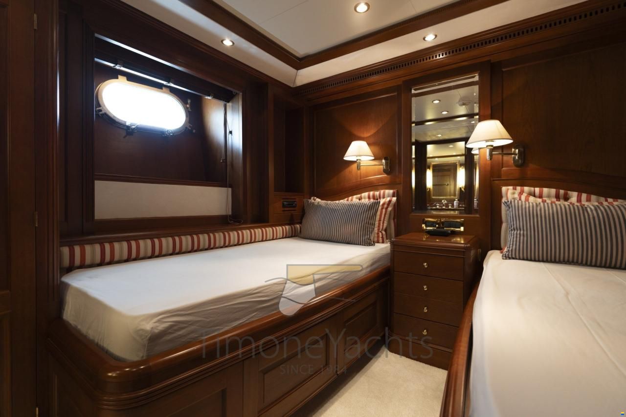 Benetti 100 Tradition