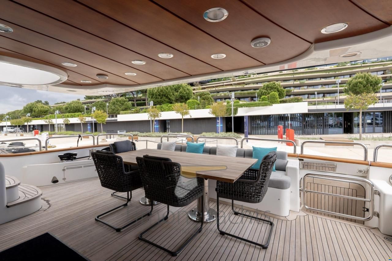 Benetti 100 Tradition