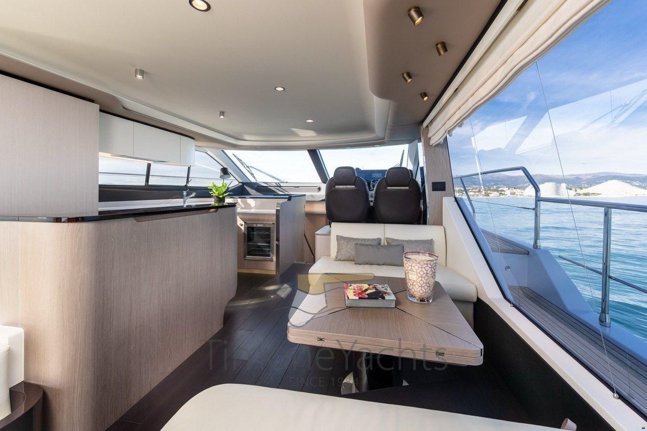 Azimut 60 Flybridge