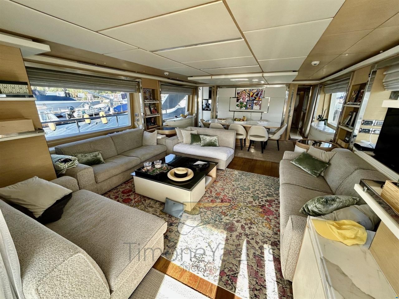 Benetti Delfino 93'