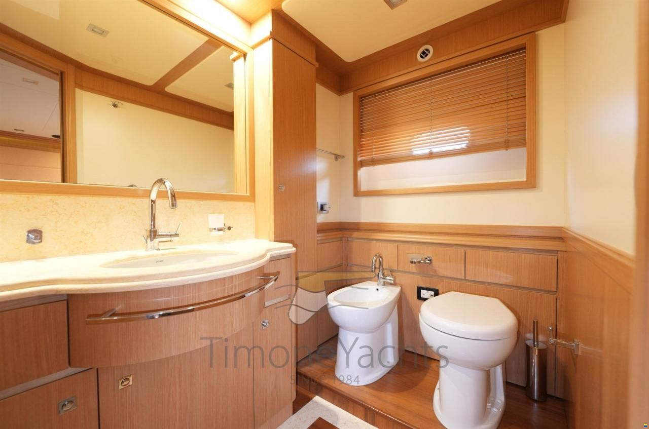 Custom Line Navetta 26