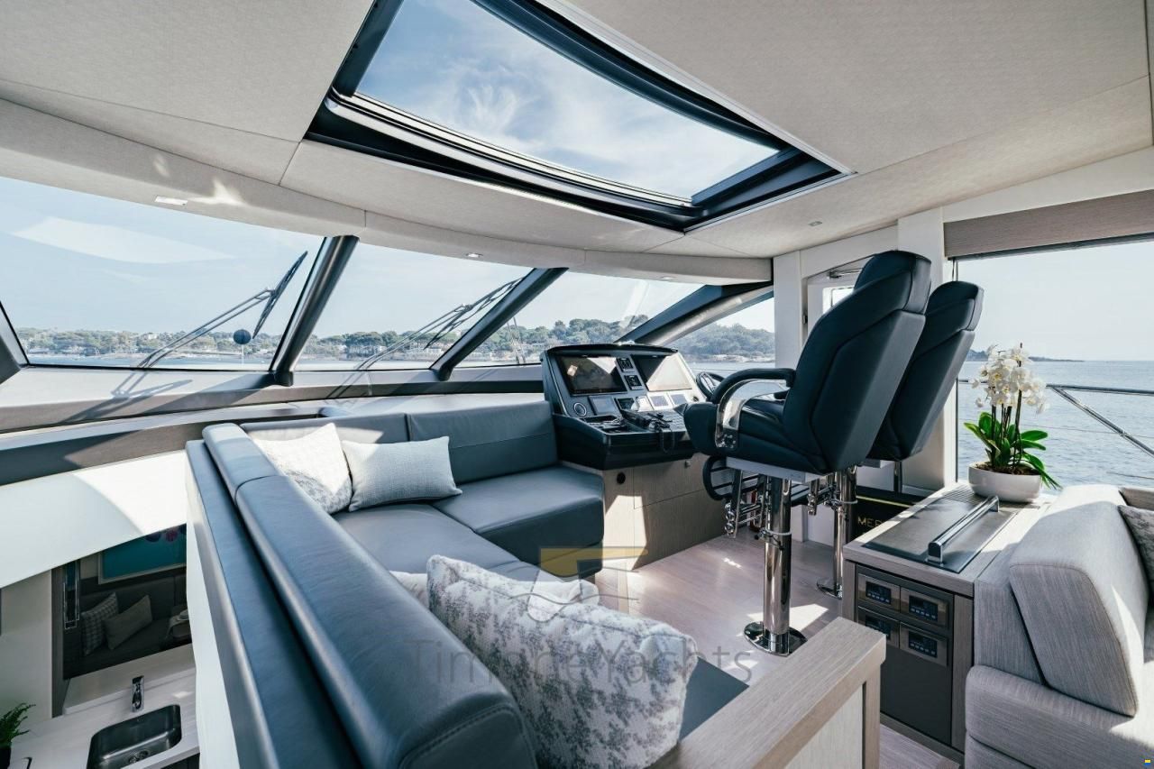 Sunseeker 74 Sport Yacht