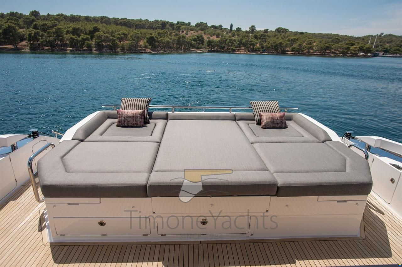 Azimut S7