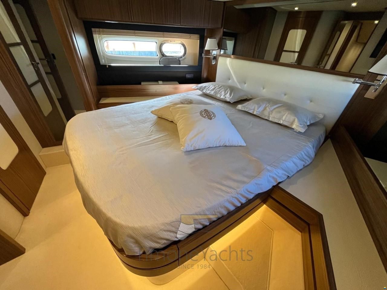Azimut Magellano 66
