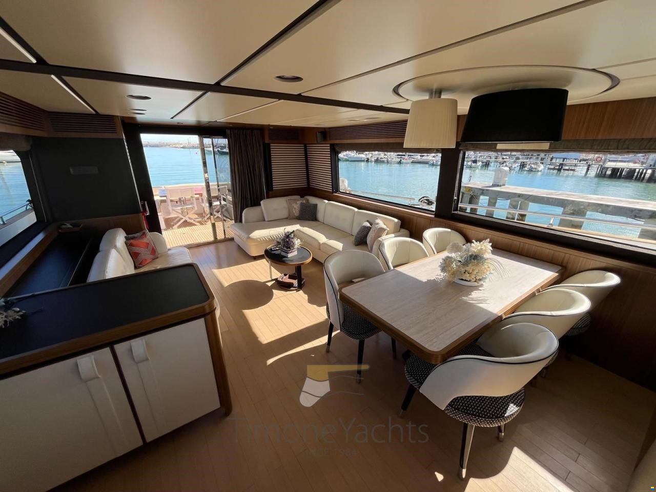 Azimut Magellano 66