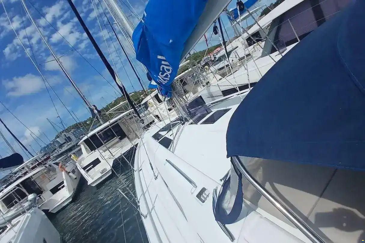 Beneteau Oceanis 46.1