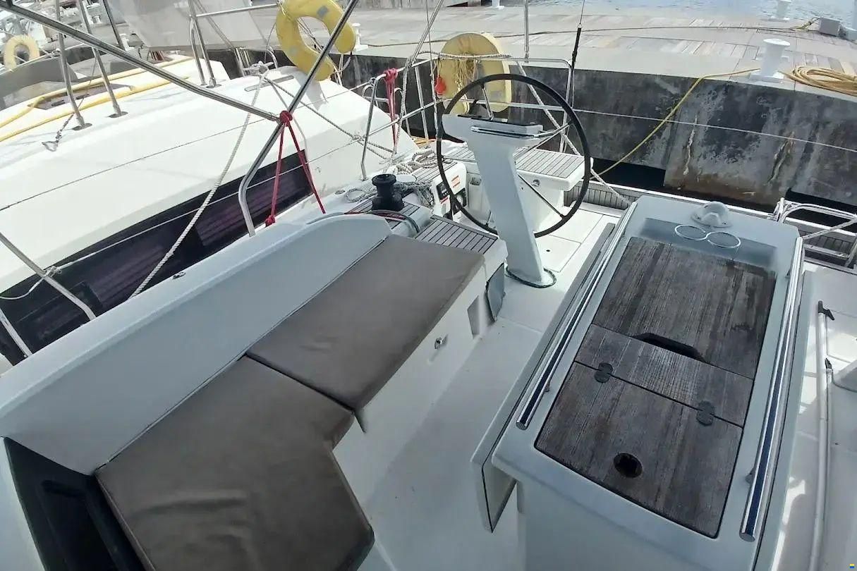 Beneteau Oceanis 46.1