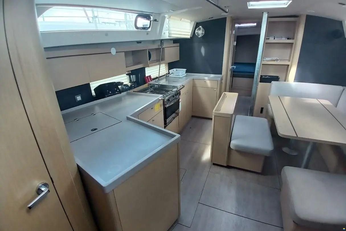 Beneteau Oceanis 46.1
