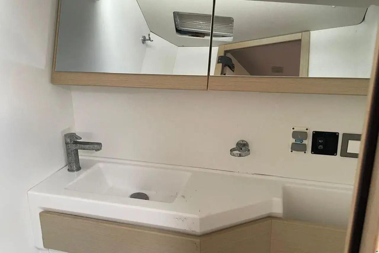 Beneteau Oceanis 46.1