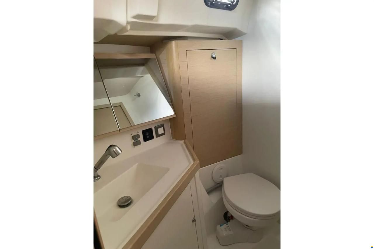 Beneteau Oceanis 46.1