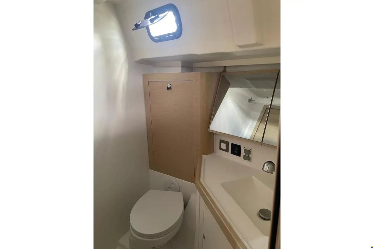 Beneteau Oceanis 46.1