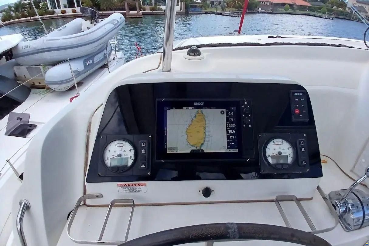 Lagoon 42
