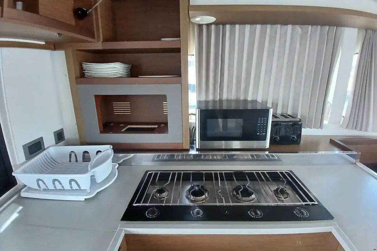 Lagoon 46