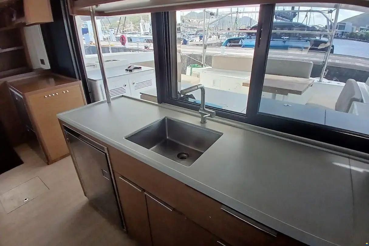 Lagoon 46