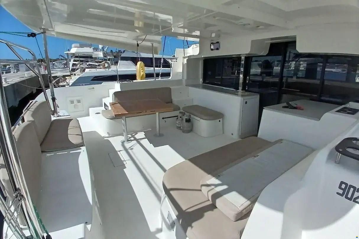 Lagoon 46