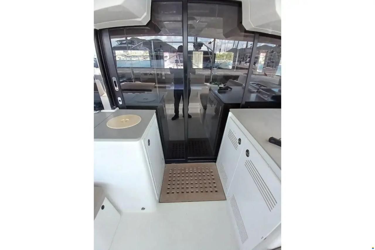 Lagoon 46