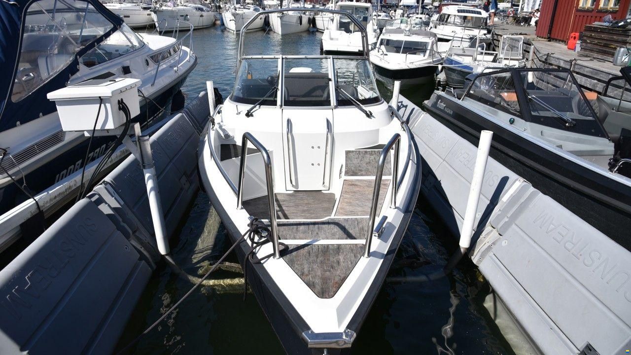XO Boats 240 RS OPEN
