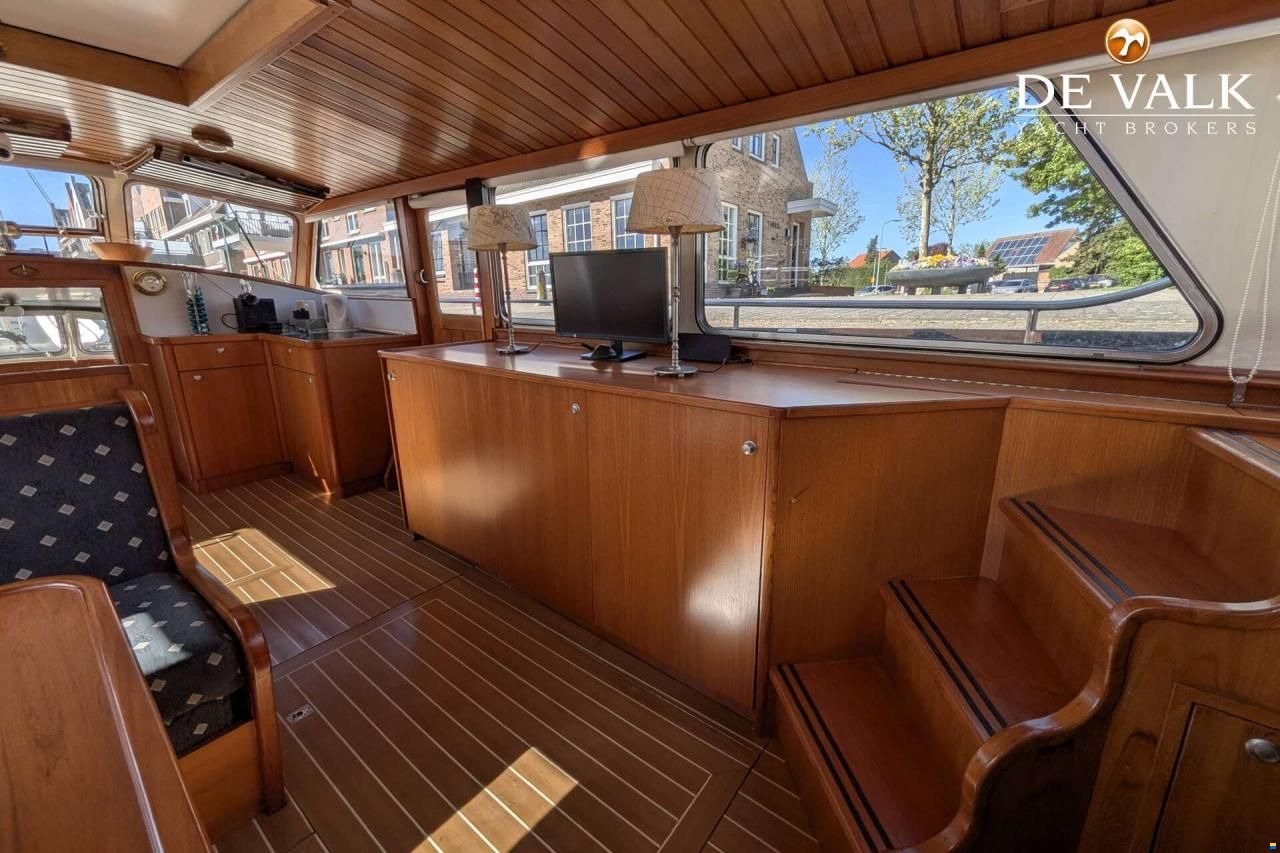 Steel Motoryacht LIVEABOARD 17.80M