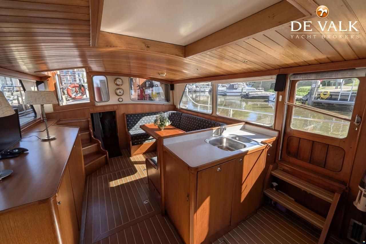 Steel Motoryacht LIVEABOARD 17.80M