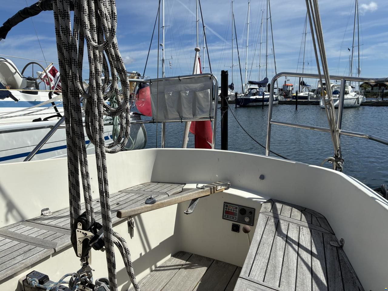 L29