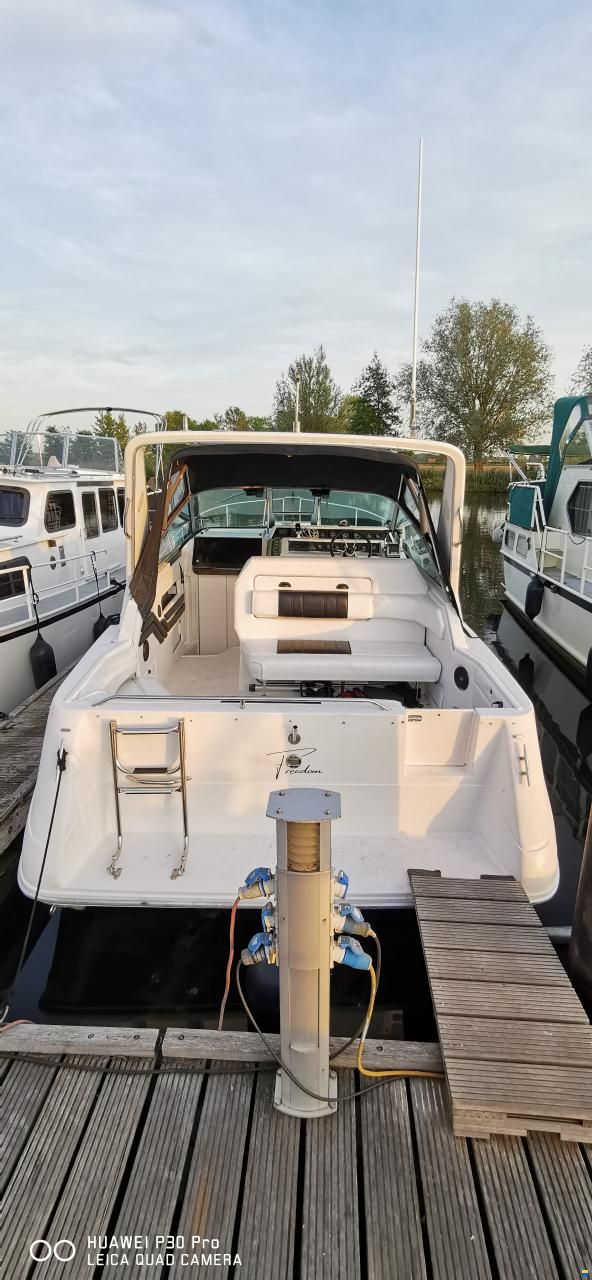 Sea Ray Sundancer 290