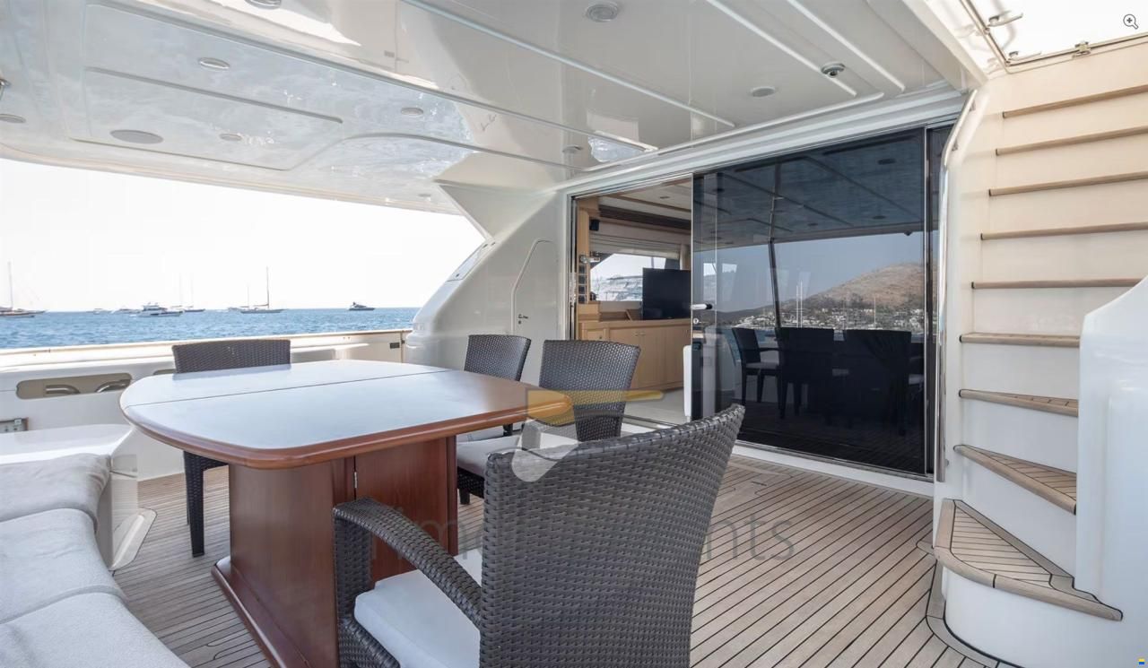Custom Line Navetta 26