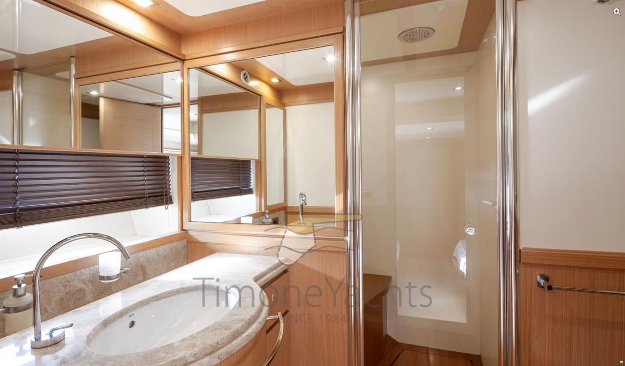 Custom Line Navetta 26