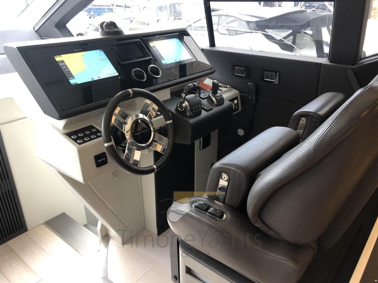 Azimut S7