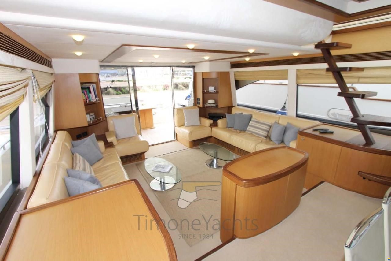 Ferretti 731