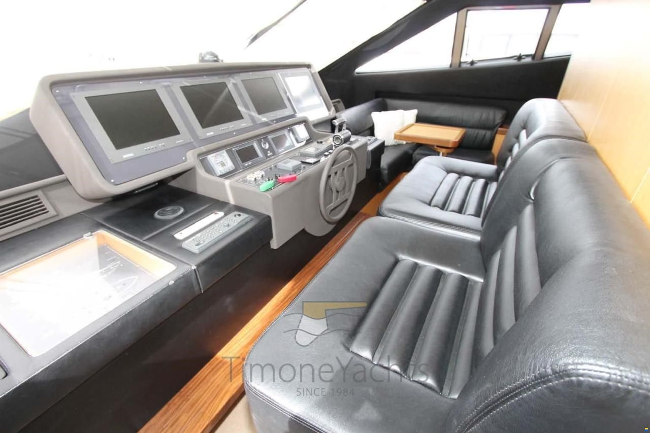 Ferretti 731