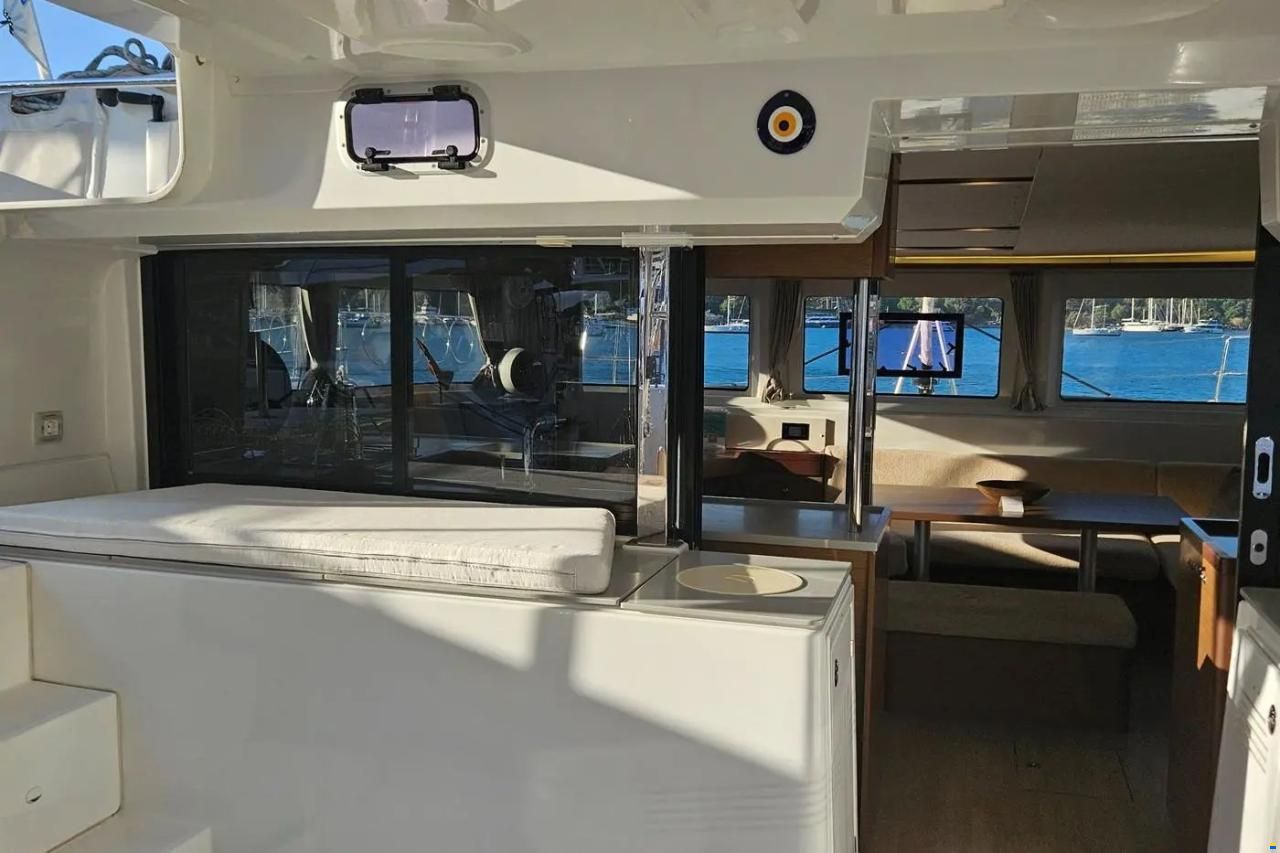 Lagoon 46