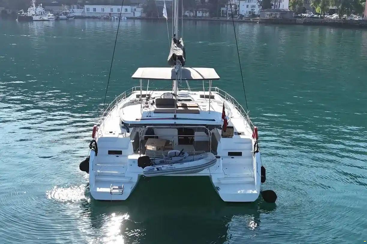 Lagoon 46